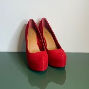 Super high platform heels. Red velvet